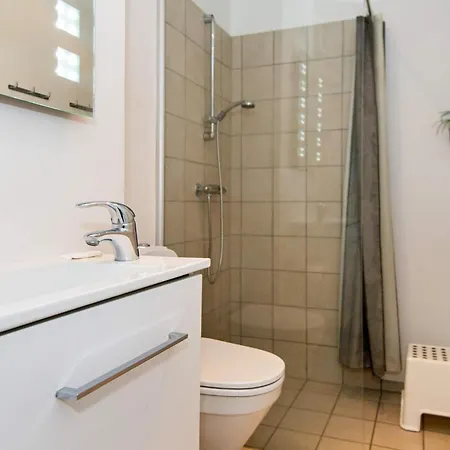 Ciii Apartment *